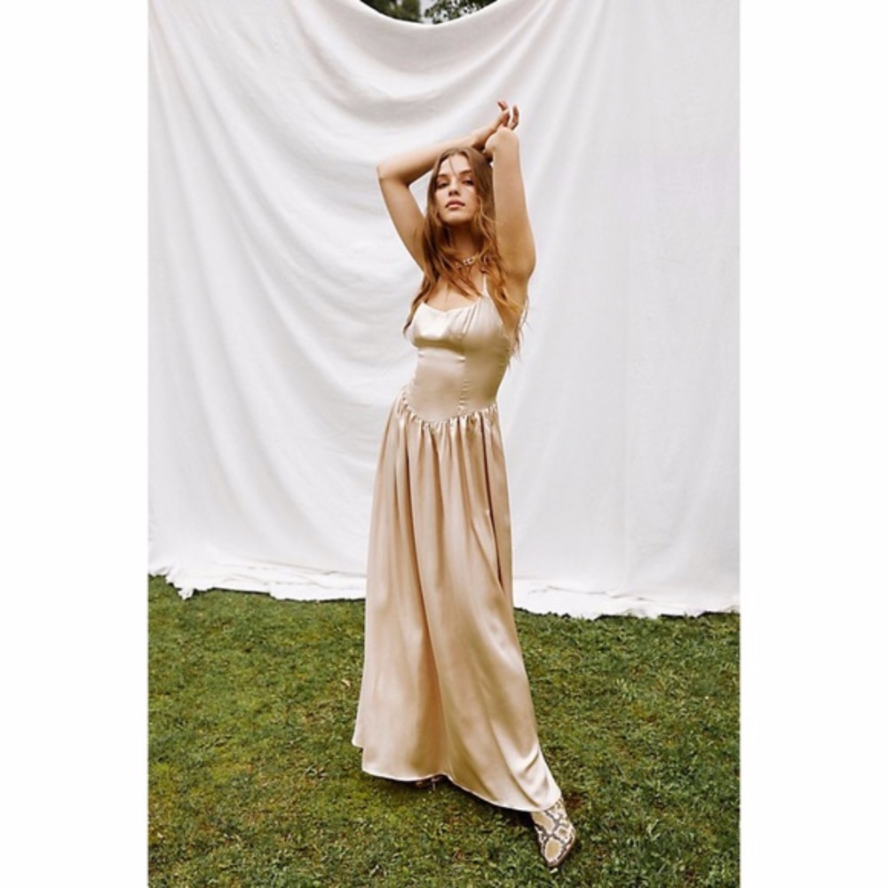 Free People X Fame and Partners La Fleur Dress - Picture 3 of 8